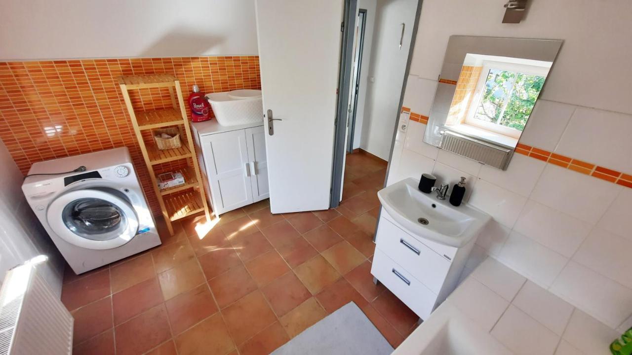 Hostka  Apartman Franz Josef מראה חיצוני תמונה